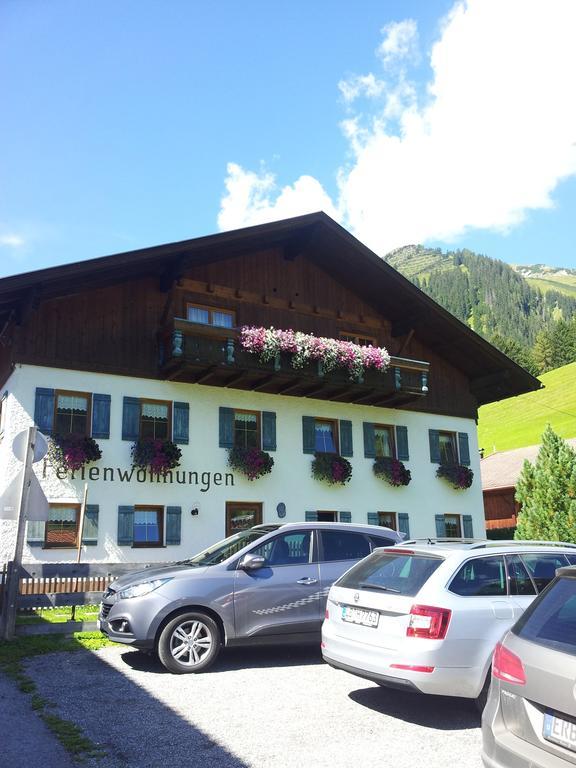 Ferienwohnungen Wolf Holzgau Pokoj fotografie